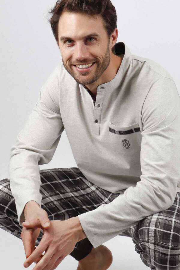 Ayyıldız 56565 Erkek Gri Pijama Takımı. 1 Ayyıldız 56565 Erkek Gri Pijama Takımı. 1