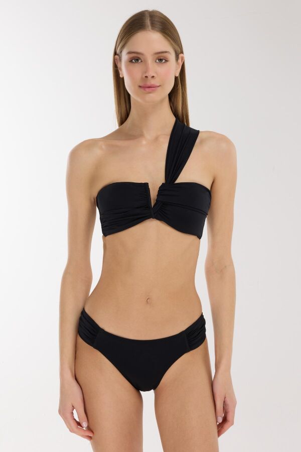 Ayyıldız 3400 Siyah Tek Omuz Bikini Takımı - 1