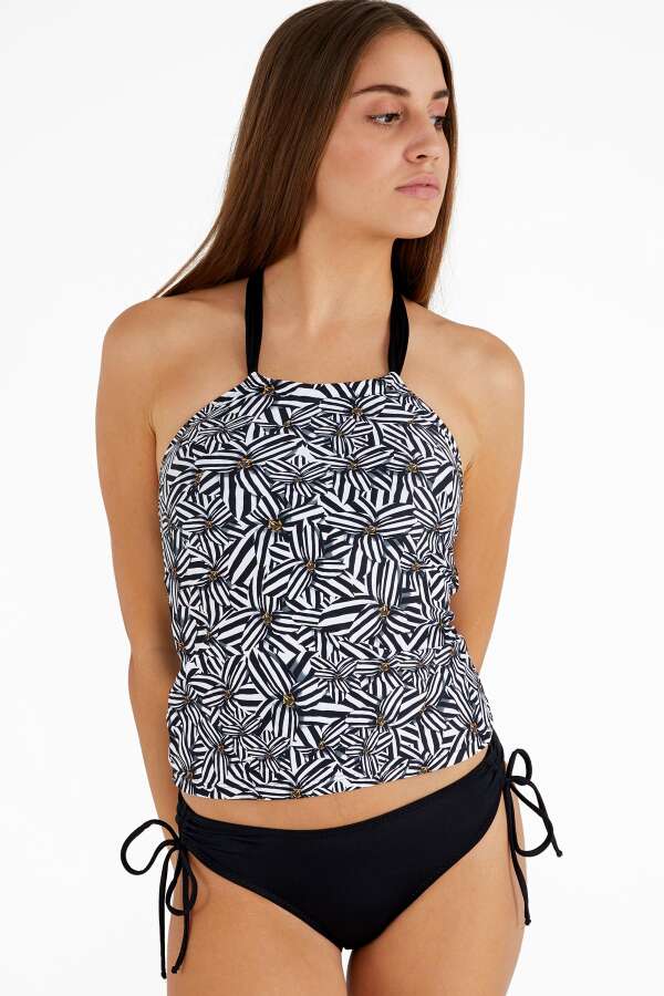 Ayyıldız 40660 Siyah Çiçek Desenli Tankini. 1 Ayyıldız 40660 Siyah Çiçek Desenli Tankini. 1