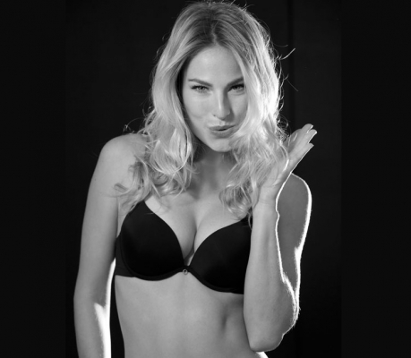 KÜÇÜK GÖĞÜSLÜ BAYANLARIN SÜTYEN TERCİHLERİ